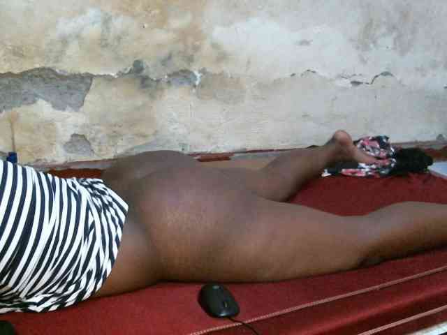 LOVELY-JAZMINE webcam