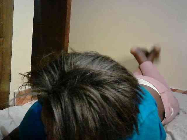 LOVELY-JAZMINE webcam