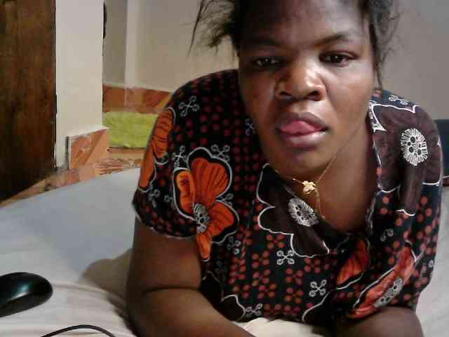 LOVELY-JAZMINE webcam