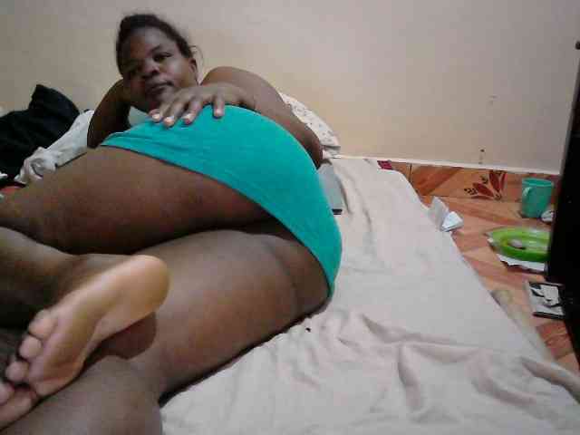 LOVELY-JAZMINE webcam