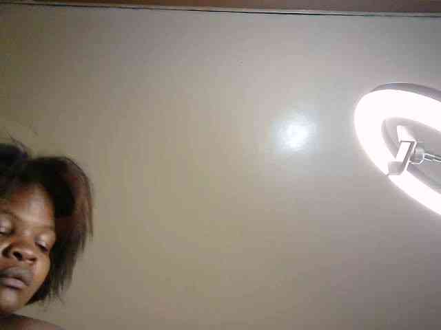 LOVELY-JAZMINE webcam