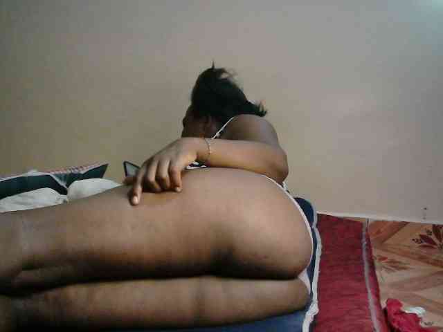 LOVELY-JAZMINE webcam