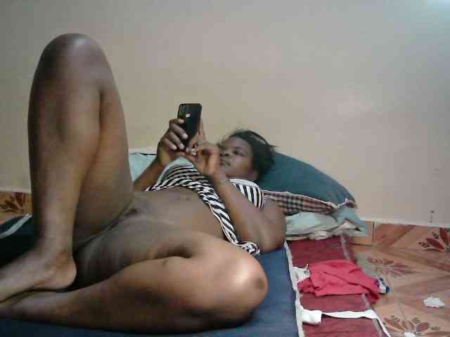 LOVELY-JAZMINE webcam