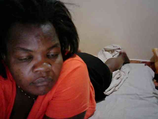 LOVELY-JAZMINE webcam