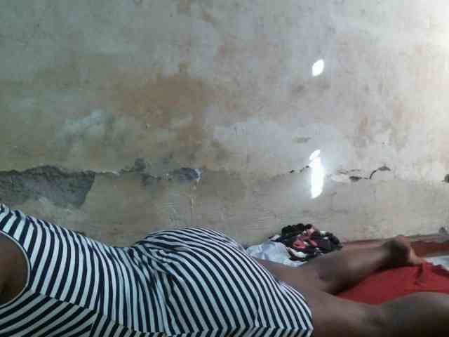 LOVELY-JAZMINE webcam