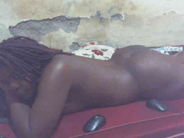 LOVELY-JAZMINE webcam