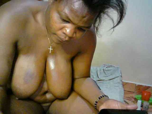 LOVELY-JAZMINE webcam