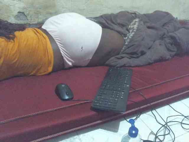 LOVELY-JAZMINE webcam