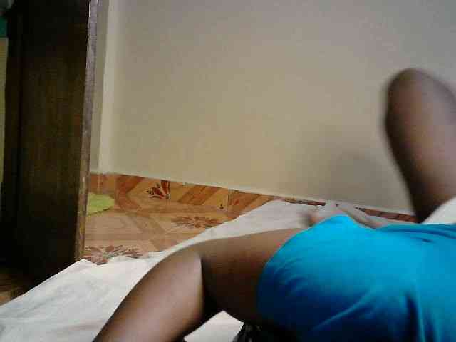 LOVELY-JAZMINE webcam