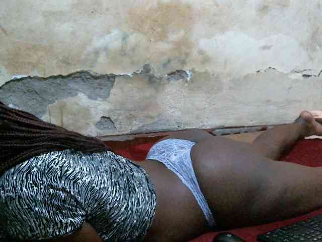 LOVELY-JAZMINE webcam