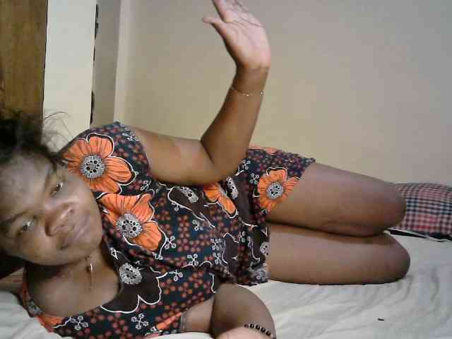 LOVELY-JAZMINE webcam