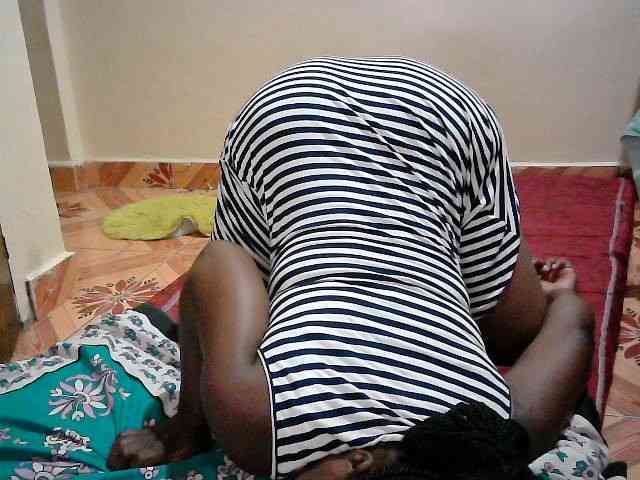 LOVELY-JAZMINE webcam