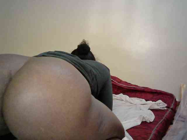 LOVELY-JAZMINE webcam