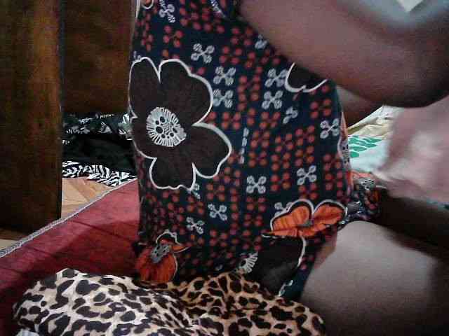 LOVELY-JAZMINE webcam