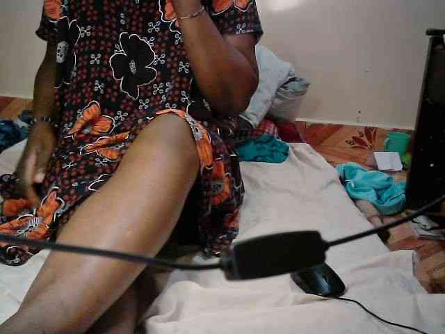 LOVELY-JAZMINE webcam