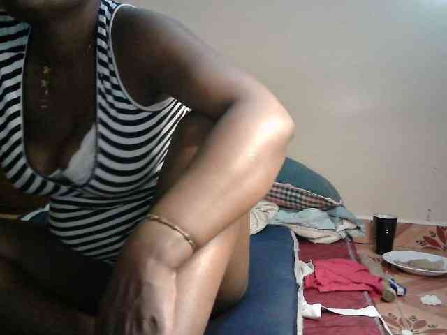 LOVELY-JAZMINE webcam