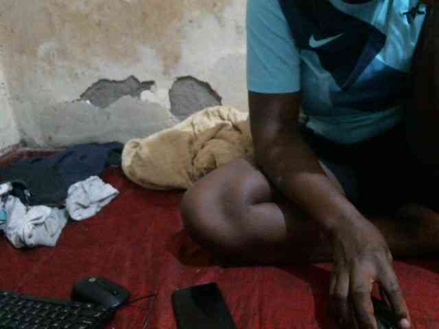 LOVELY-JAZMINE LOVELY-JAZMINE