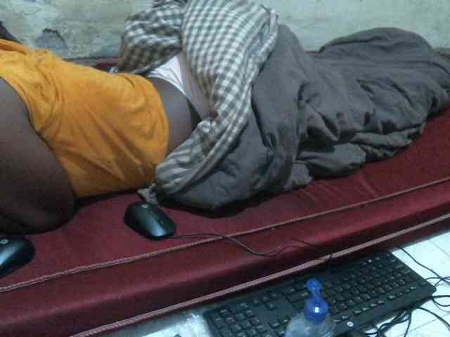 LOVELY-JAZMINE webcam