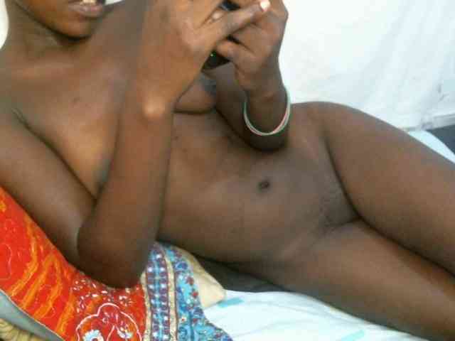 LOVELY-JAZMINE webcam