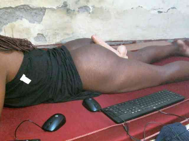 LOVELY-JAZMINE webcam