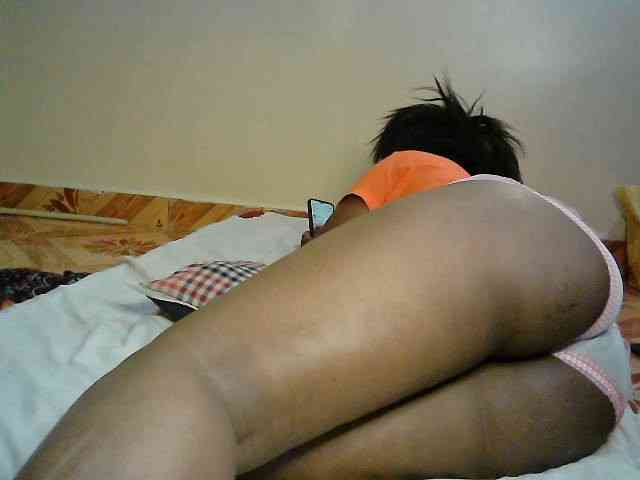 LOVELY-JAZMINE webcam