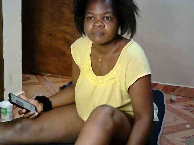 LOVELY-JAZMINE webcam