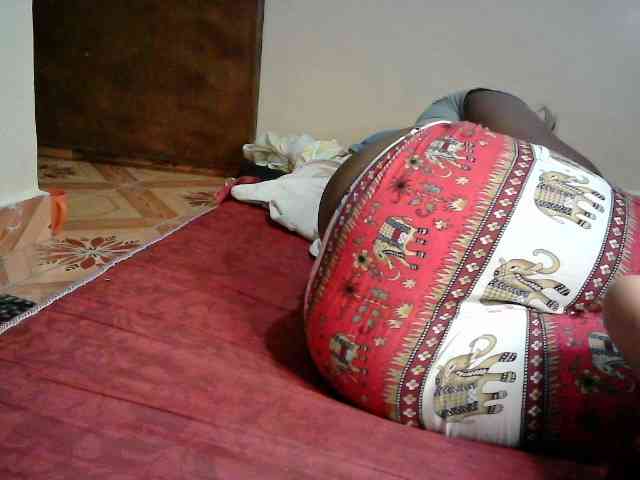 LOVELY-JAZMINE webcam