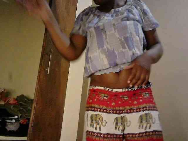 LOVELY-JAZMINE webcam