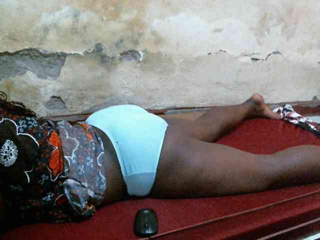 LOVELY-JAZMINE webcam