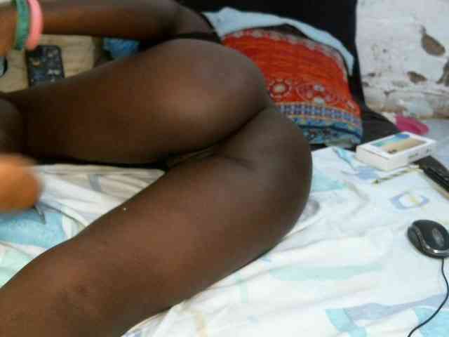 LOVELY-JAZMINE webcam