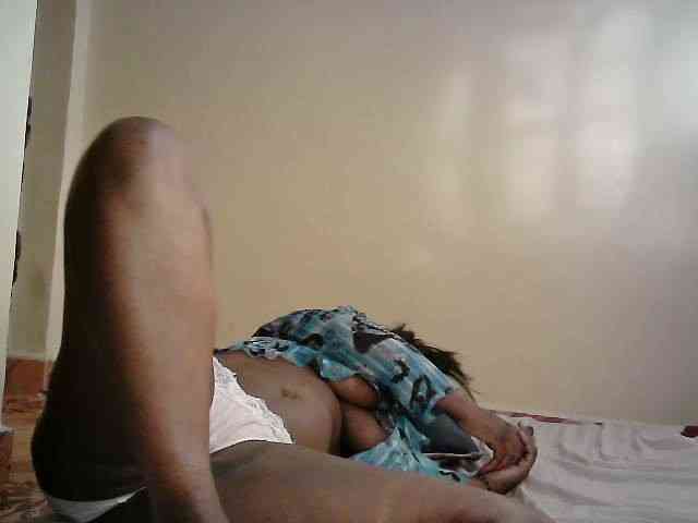 LOVELY-JAZMINE webcam