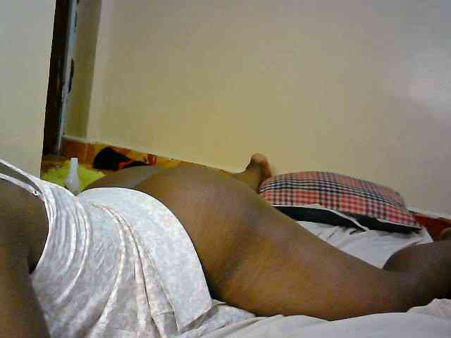 LOVELY-JAZMINE webcam