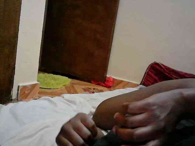 LOVELY-JAZMINE webcam