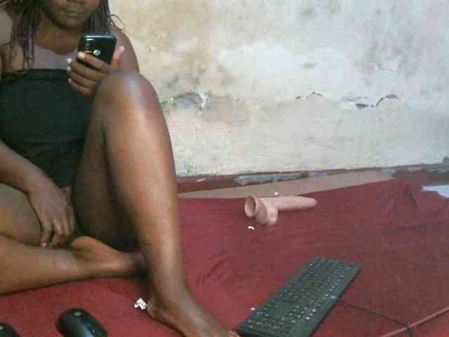 LOVELY-JAZMINE webcam