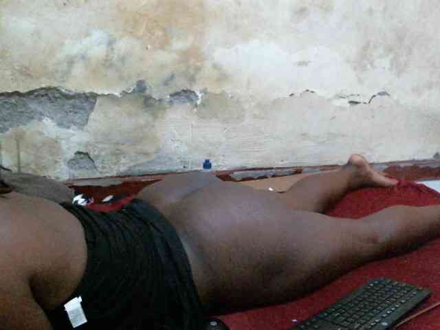 LOVELY-JAZMINE webcam