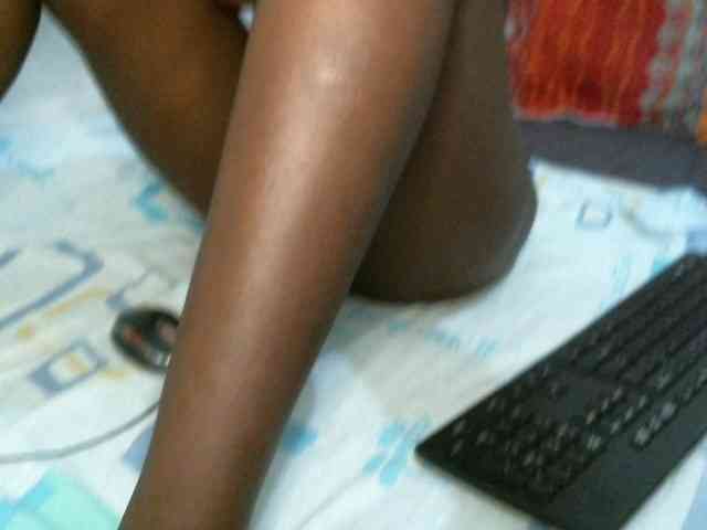 LOVELY-JAZMINE webcam