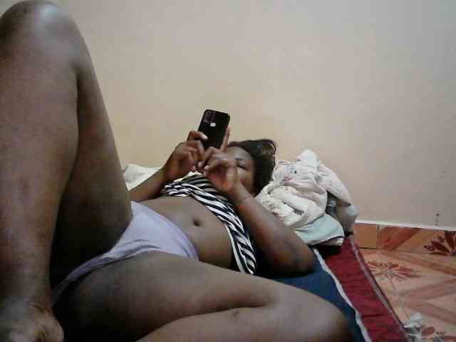 LOVELY-JAZMINE webcam