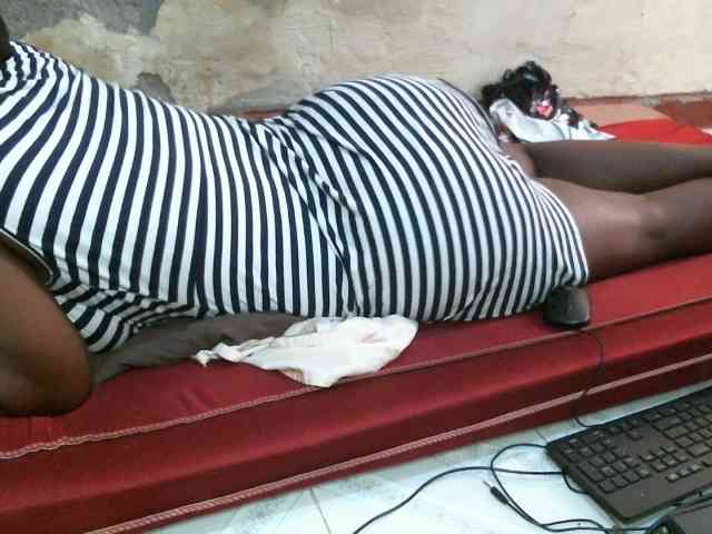 LOVELY-JAZMINE webcam