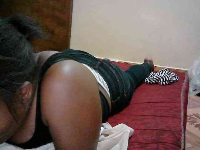 LOVELY-JAZMINE webcam