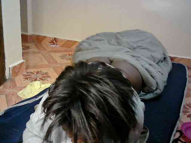 LOVELY-JAZMINE webcam