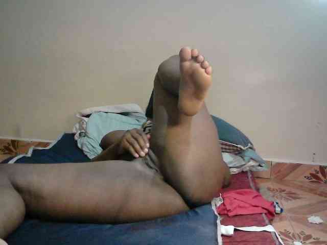 LOVELY-JAZMINE webcam