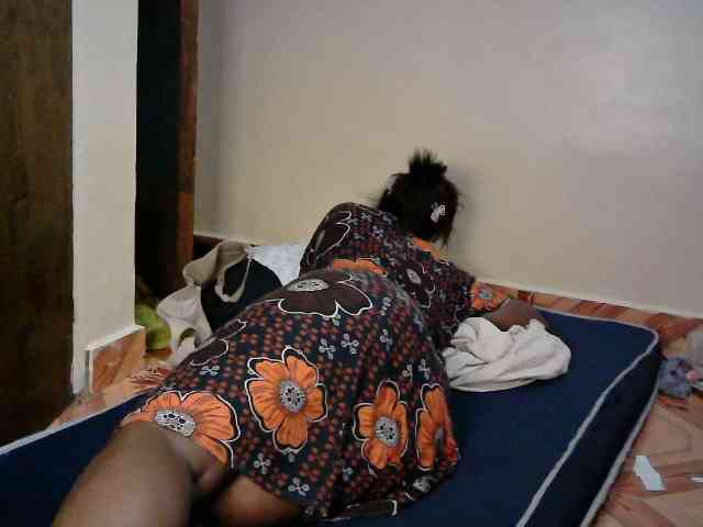 LOVELY-JAZMINE webcam