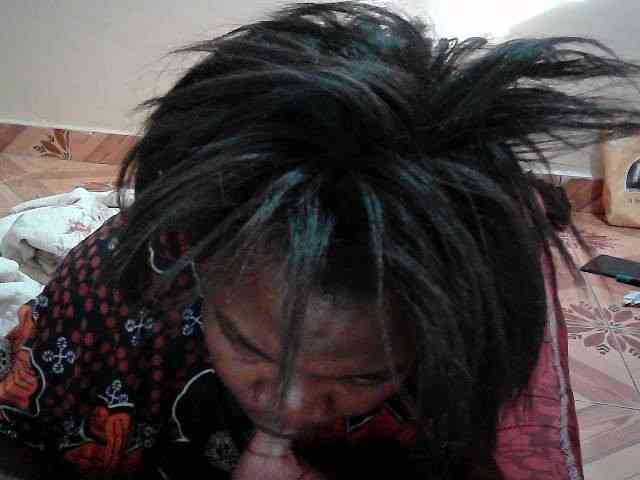 LOVELY-JAZMINE webcam