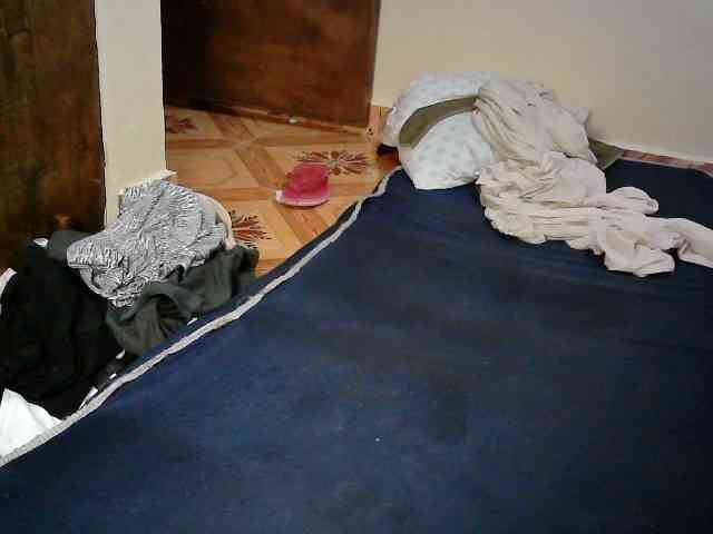 LOVELY-JAZMINE webcam