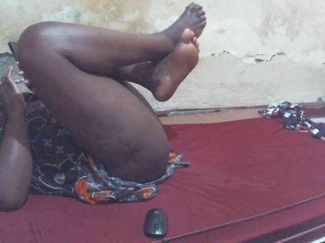 LOVELY-JAZMINE webcam