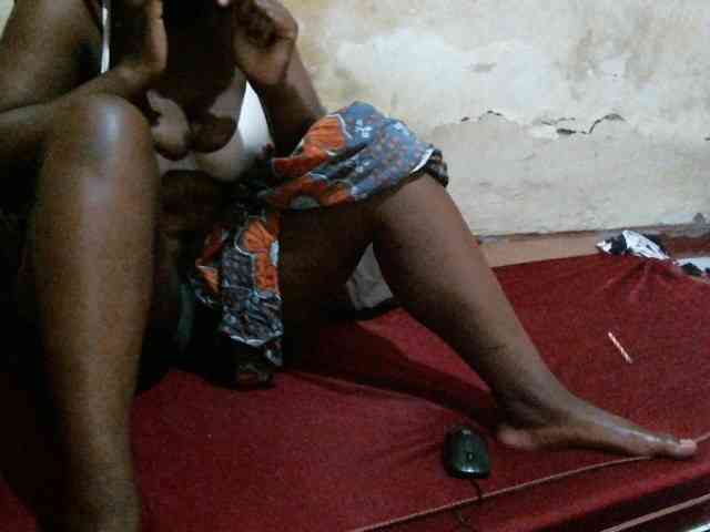 LOVELY-JAZMINE webcam