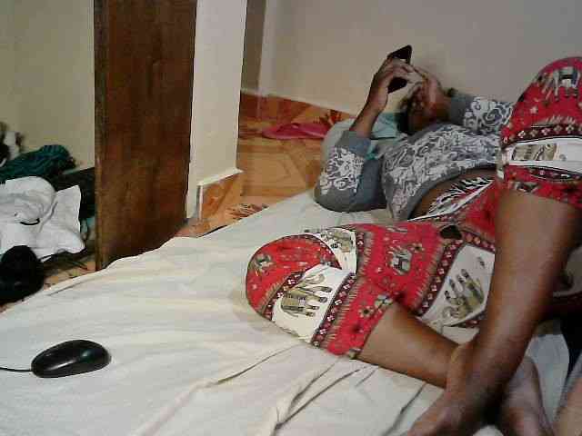 LOVELY-JAZMINE webcam