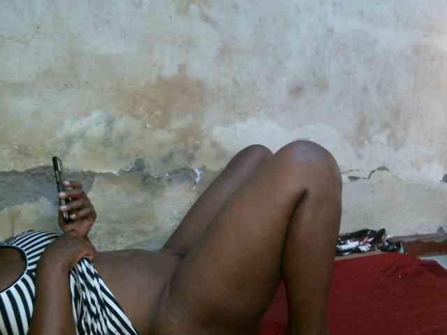 LOVELY-JAZMINE webcam