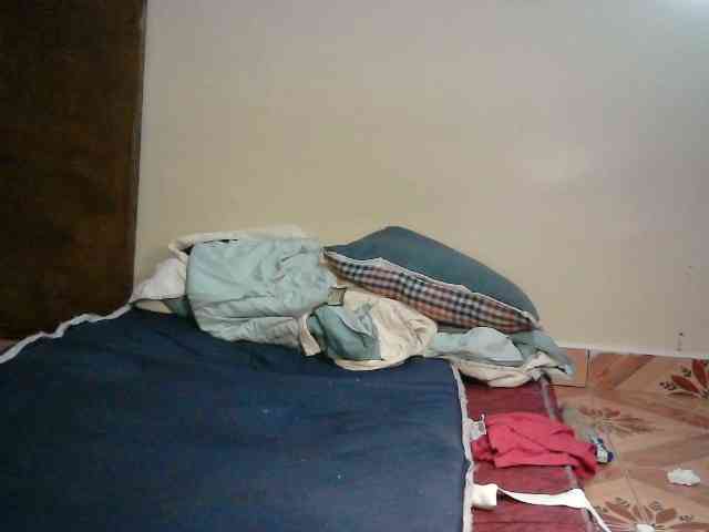 LOVELY-JAZMINE webcam