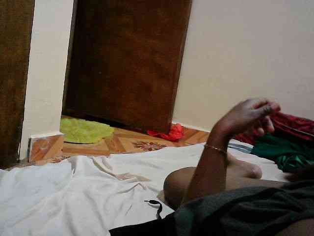 LOVELY-JAZMINE webcam